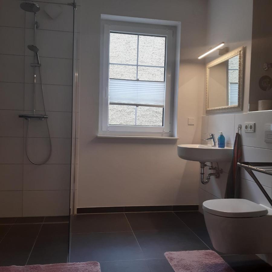 Ferienwohnung In Hohen Neuendorf Bei Berlin, Zentral Gelegen ภายนอก รูปภาพ