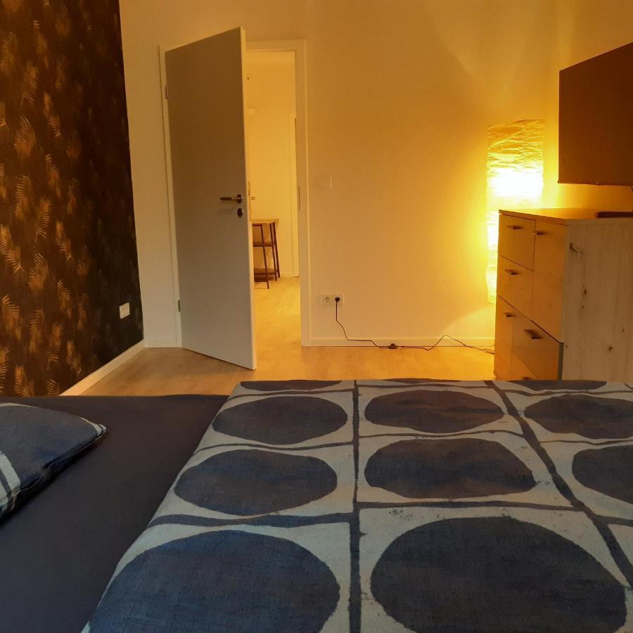 Ferienwohnung In Hohen Neuendorf Bei Berlin, Zentral Gelegen ภายนอก รูปภาพ