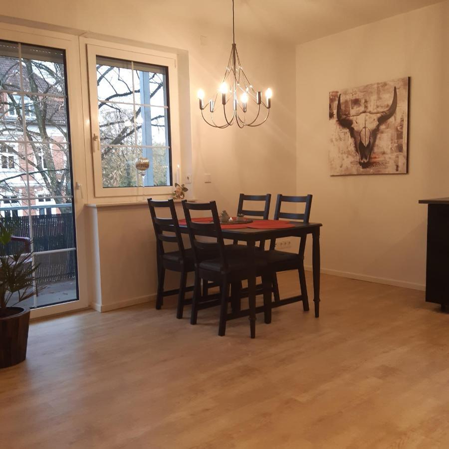 Ferienwohnung In Hohen Neuendorf Bei Berlin, Zentral Gelegen ภายนอก รูปภาพ